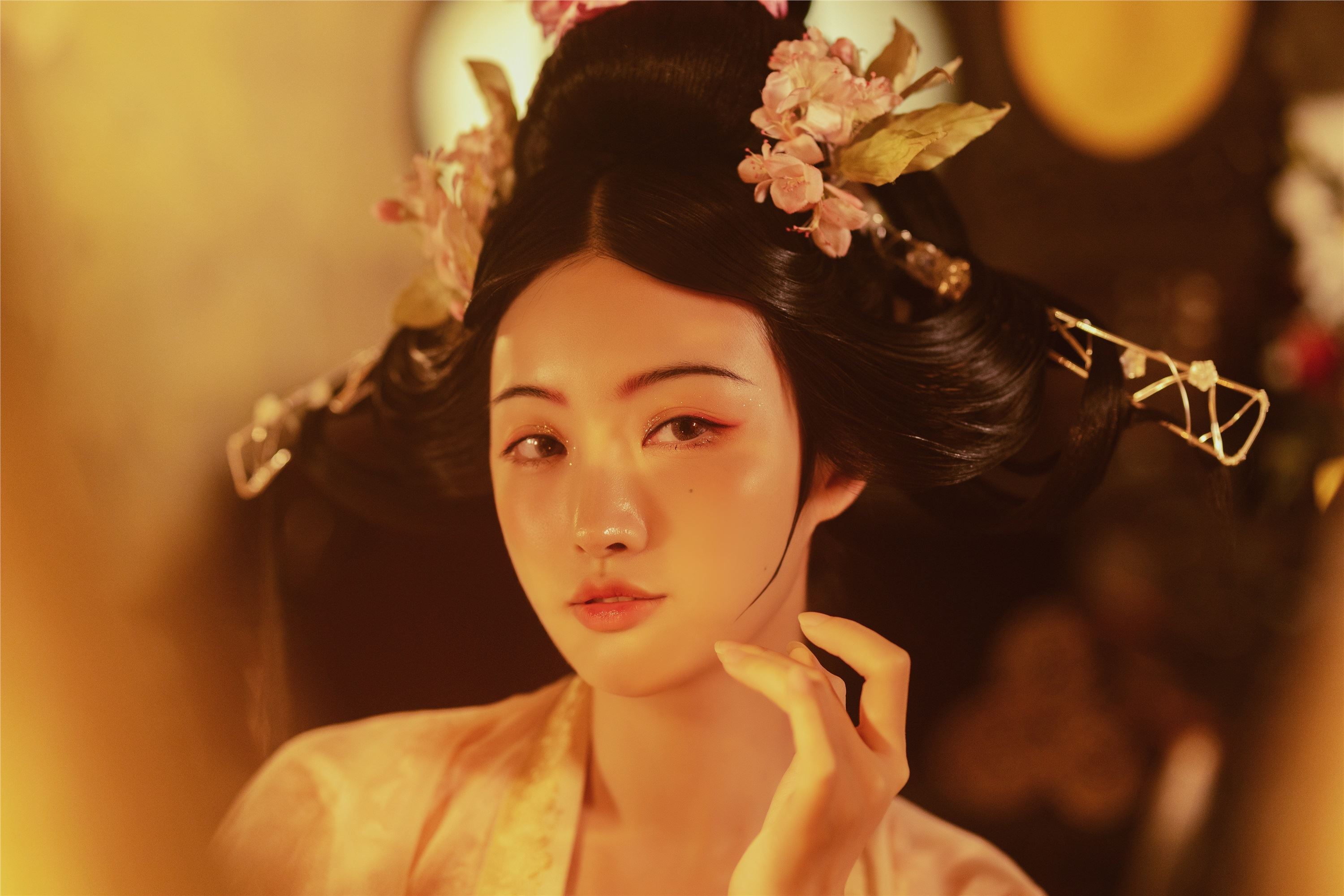 YITUYU艺图语 2021.08.30 藏娇 兰因